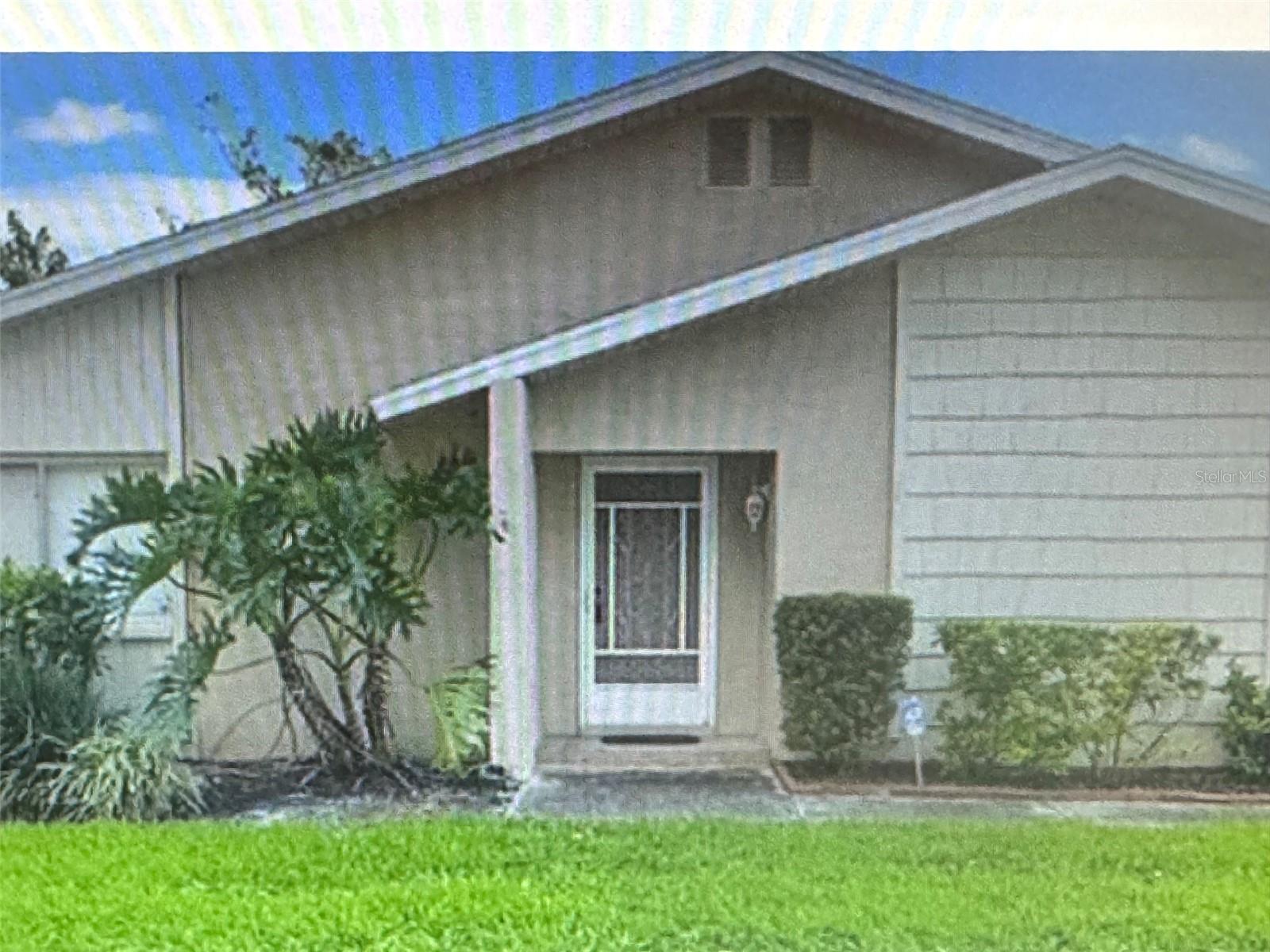 1651 CAPE HOPE AVE NE #1, ST PETERSBURG, FL, 33702