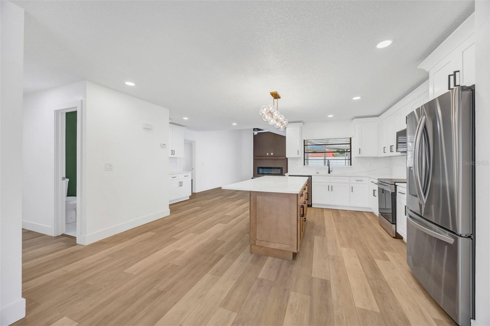 7818 CAPWOOD AVE, TAMPA, FL, 33637
