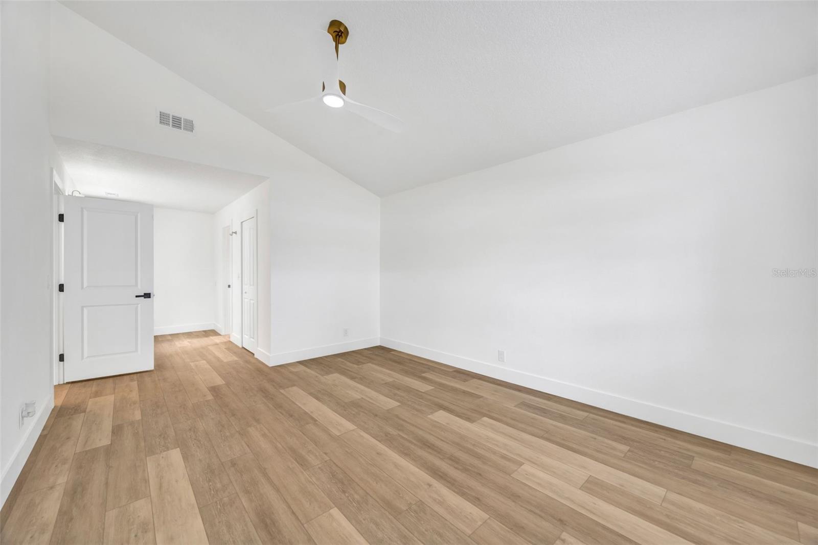 7818 CAPWOOD AVE, TAMPA, FL, 33637