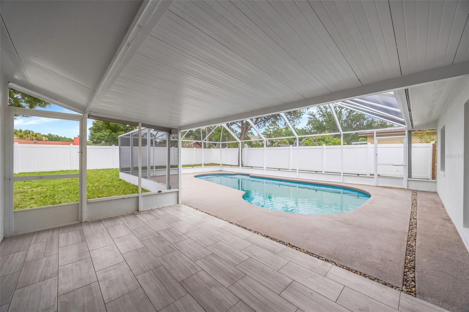7818 CAPWOOD AVE, TAMPA, FL, 33637
