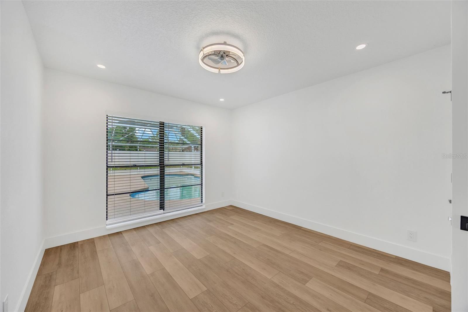 7818 CAPWOOD AVE, TAMPA, FL, 33637