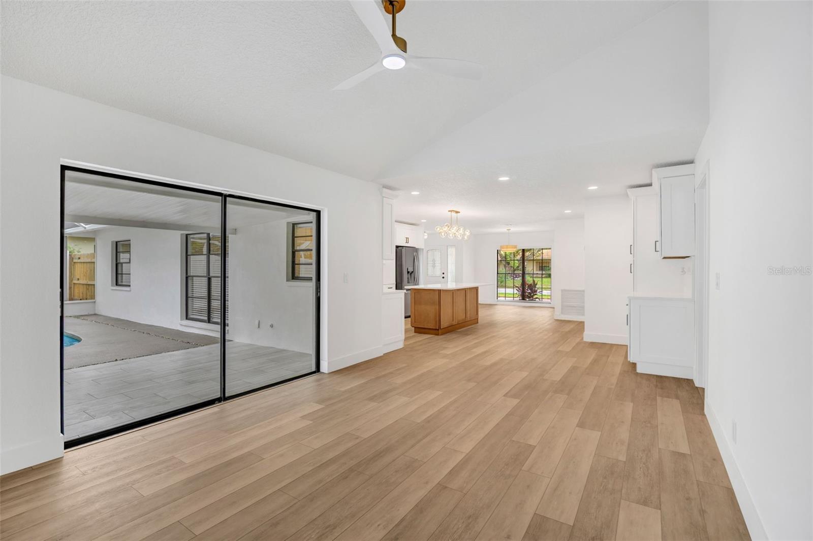 7818 CAPWOOD AVE, TAMPA, FL, 33637