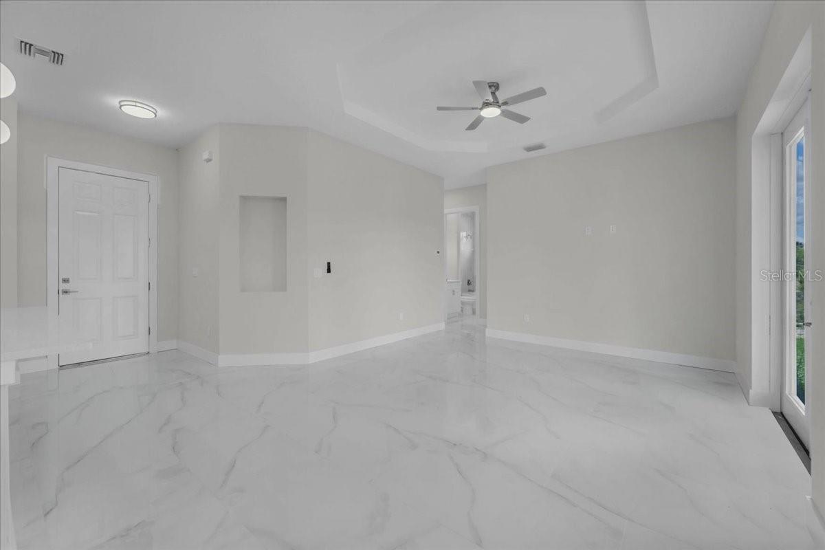 1911 RICHMOND AVE N, LEHIGH ACRES, FL, 33972
