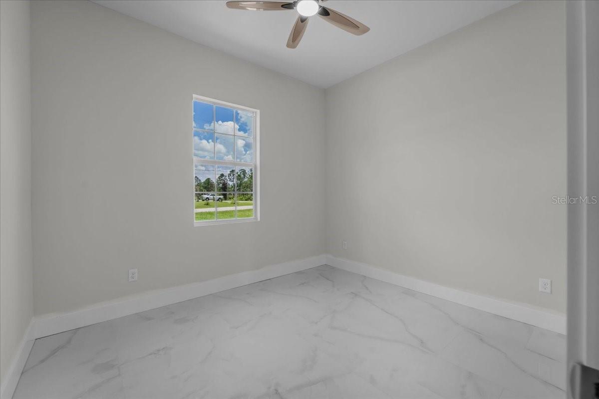 1911 RICHMOND AVE N, LEHIGH ACRES, FL, 33972