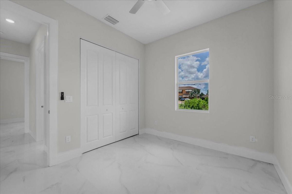 1911 RICHMOND AVE N, LEHIGH ACRES, FL, 33972