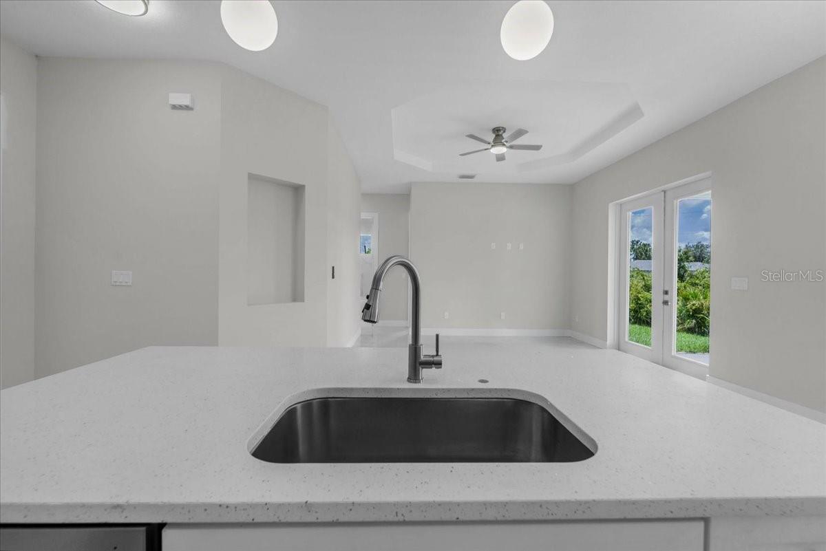 1911 RICHMOND AVE N, LEHIGH ACRES, FL, 33972