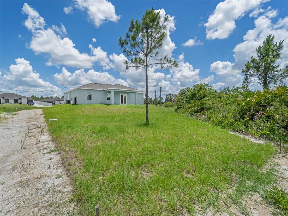 1911 RICHMOND AVE N, LEHIGH ACRES, FL, 33972