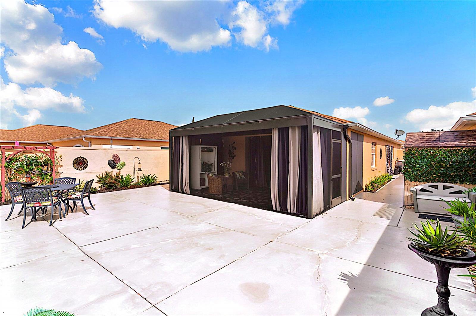 1120 BERNARDO BLVD, THE VILLAGES, FL, 32159
