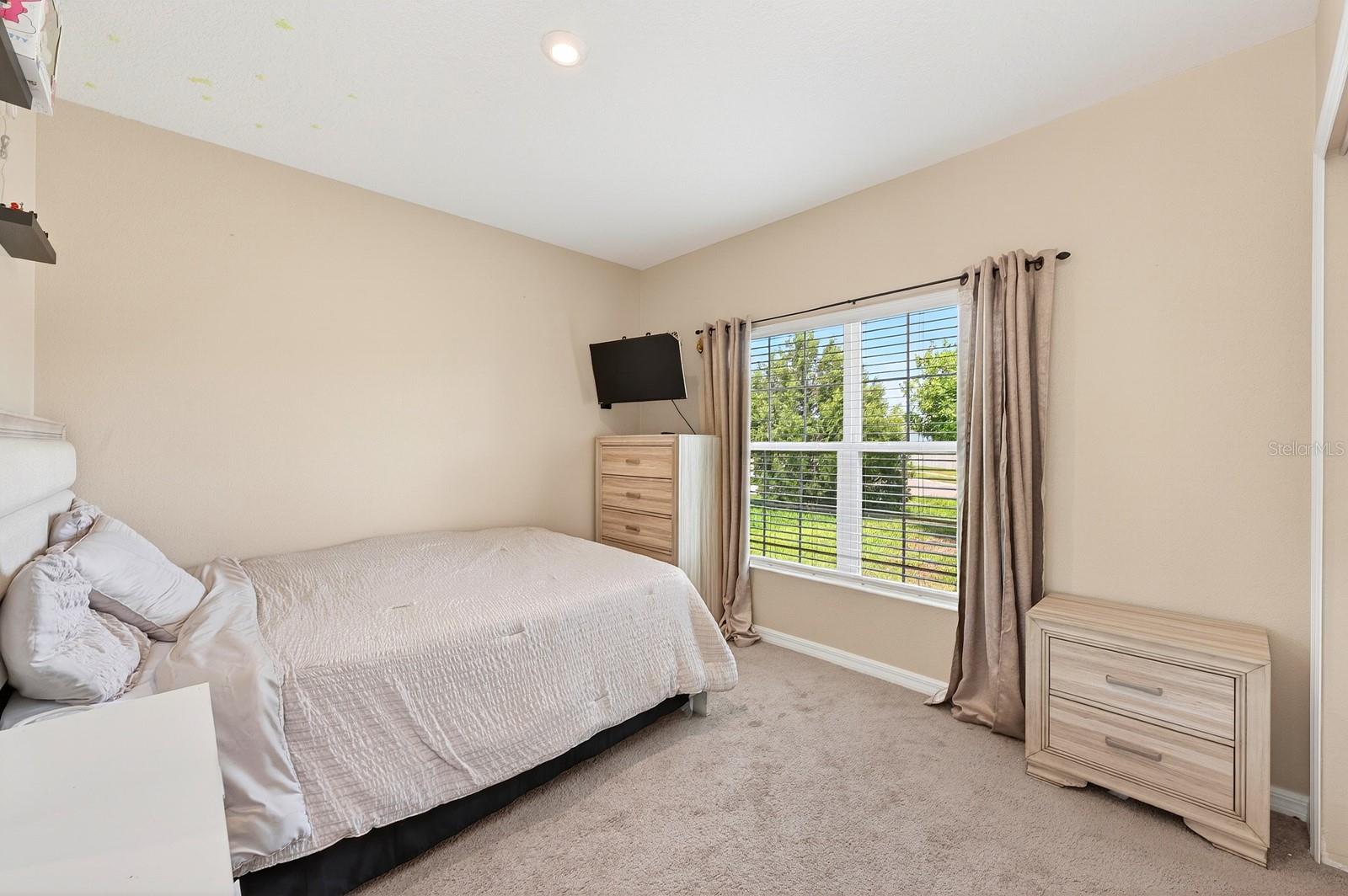 596 MEADOW BEND DR, DAVENPORT, FL, 33837