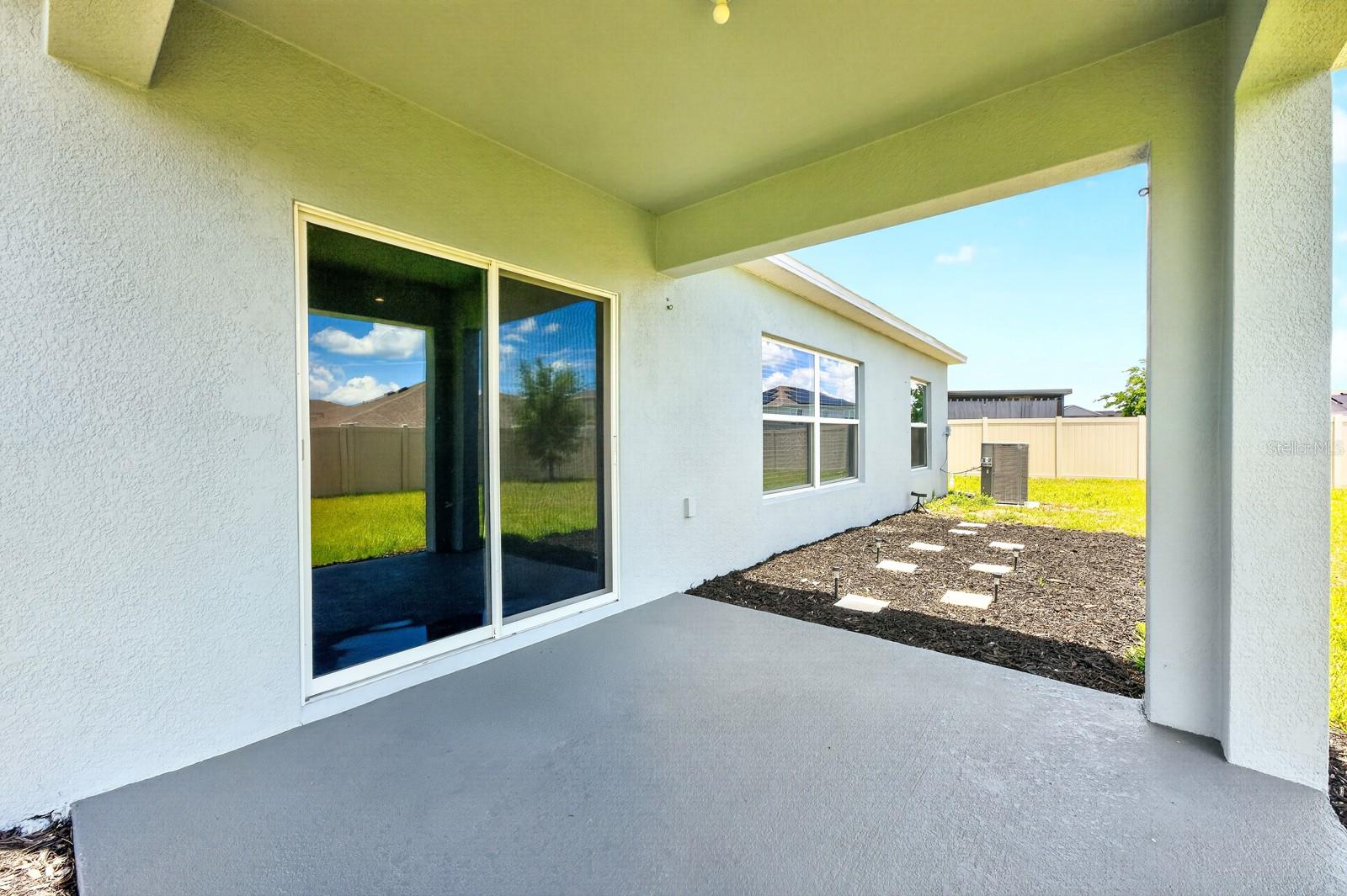 596 MEADOW BEND DR, DAVENPORT, FL, 33837