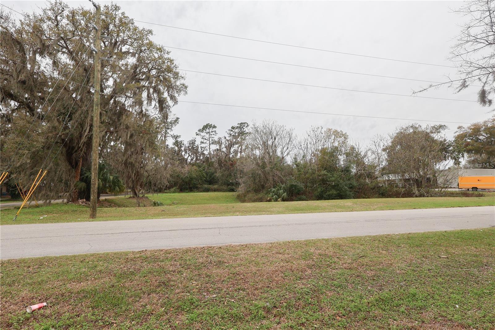 5810 SE ABSHIER BLVD, BELLEVIEW, FL, 34420