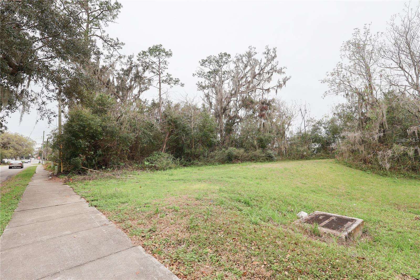 5810 SE ABSHIER BLVD, BELLEVIEW, FL, 34420