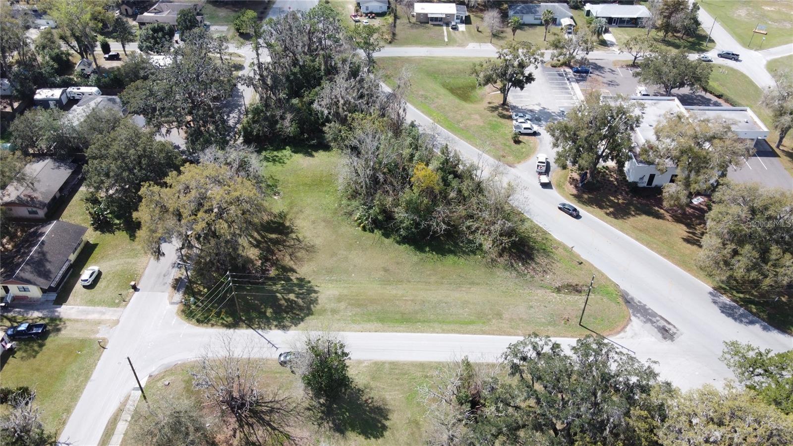 5810 SE ABSHIER BLVD, BELLEVIEW, FL, 34420