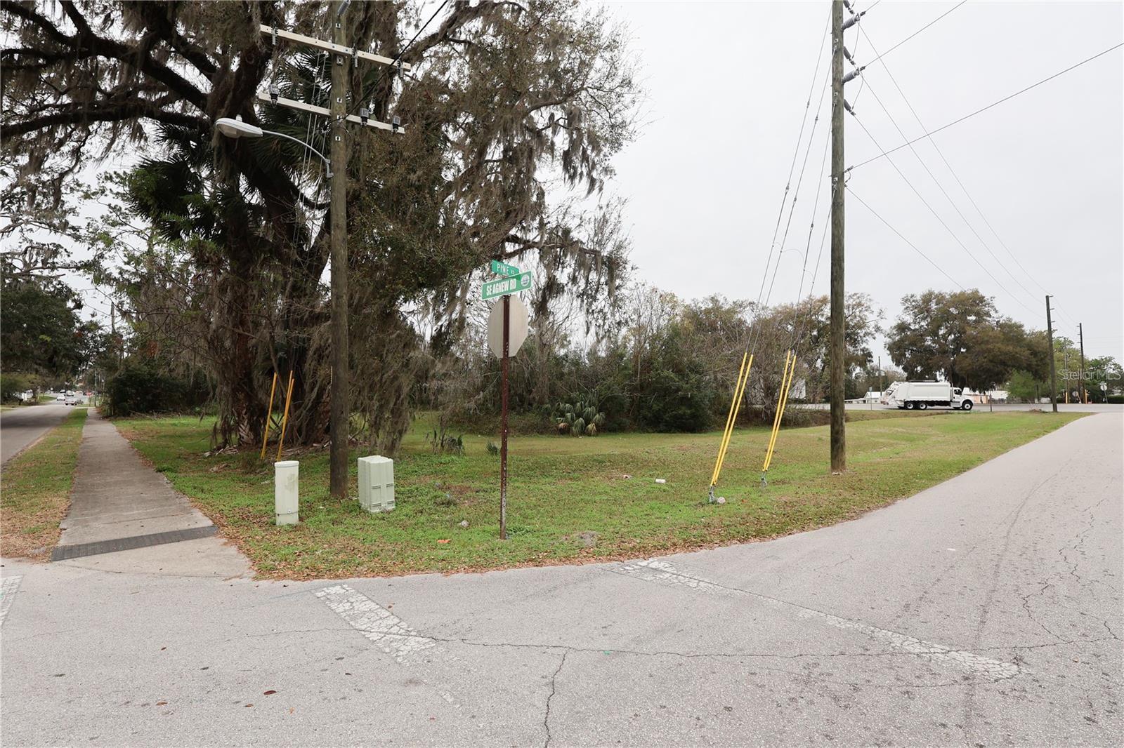 5810 SE ABSHIER BLVD, BELLEVIEW, FL, 34420