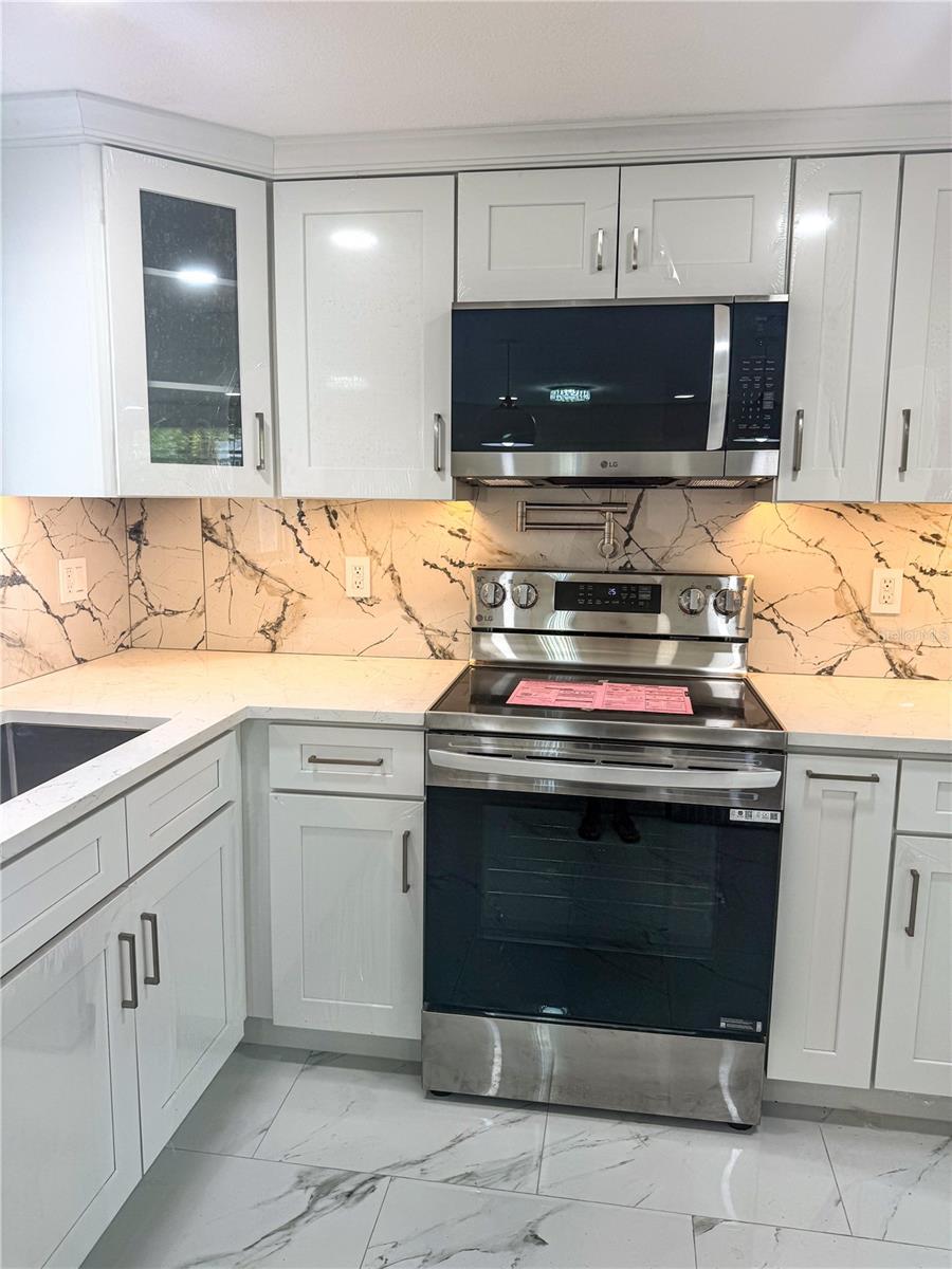 5626 MOOG RD, HOLIDAY, FL, 34690