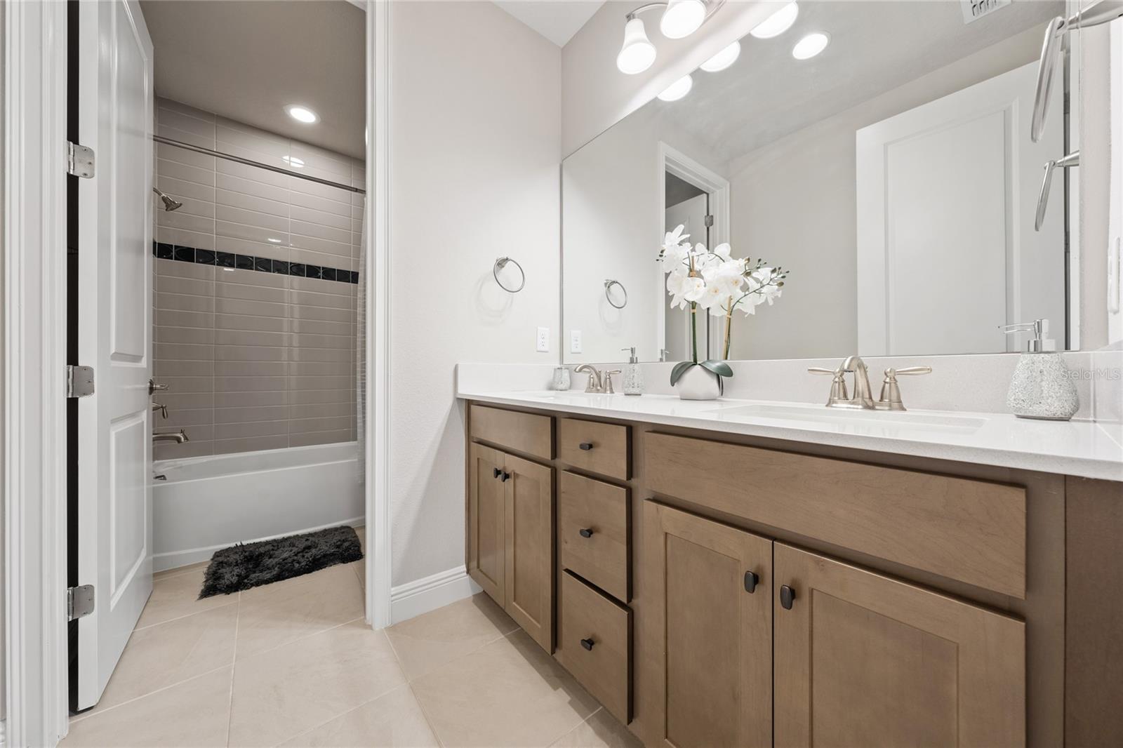 13201 AYLESBURY ST, ORLANDO, FL, 32832