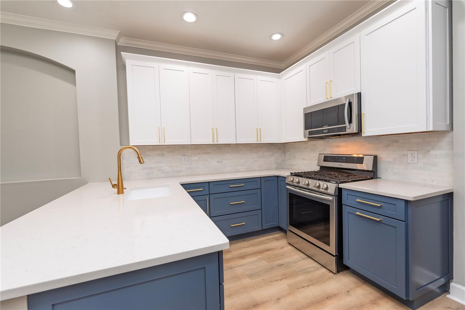 10109 HAYFIELD WAY, TAMPA, FL, 33626
