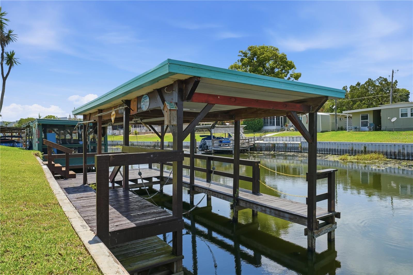 30107 GREEN BAY DR, TAVARES, FL, 32778