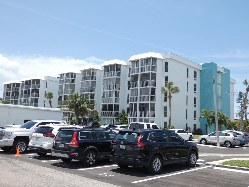 4908 38TH WAY S #303, ST PETERSBURG, FL, 33711