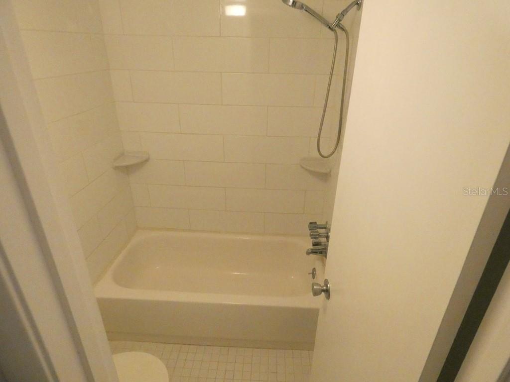 4908 38TH WAY S #303, ST PETERSBURG, FL, 33711