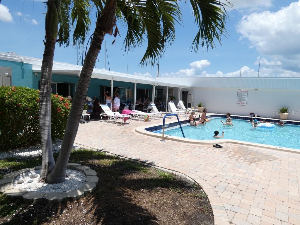 4908 38TH WAY S #303, ST PETERSBURG, FL, 33711