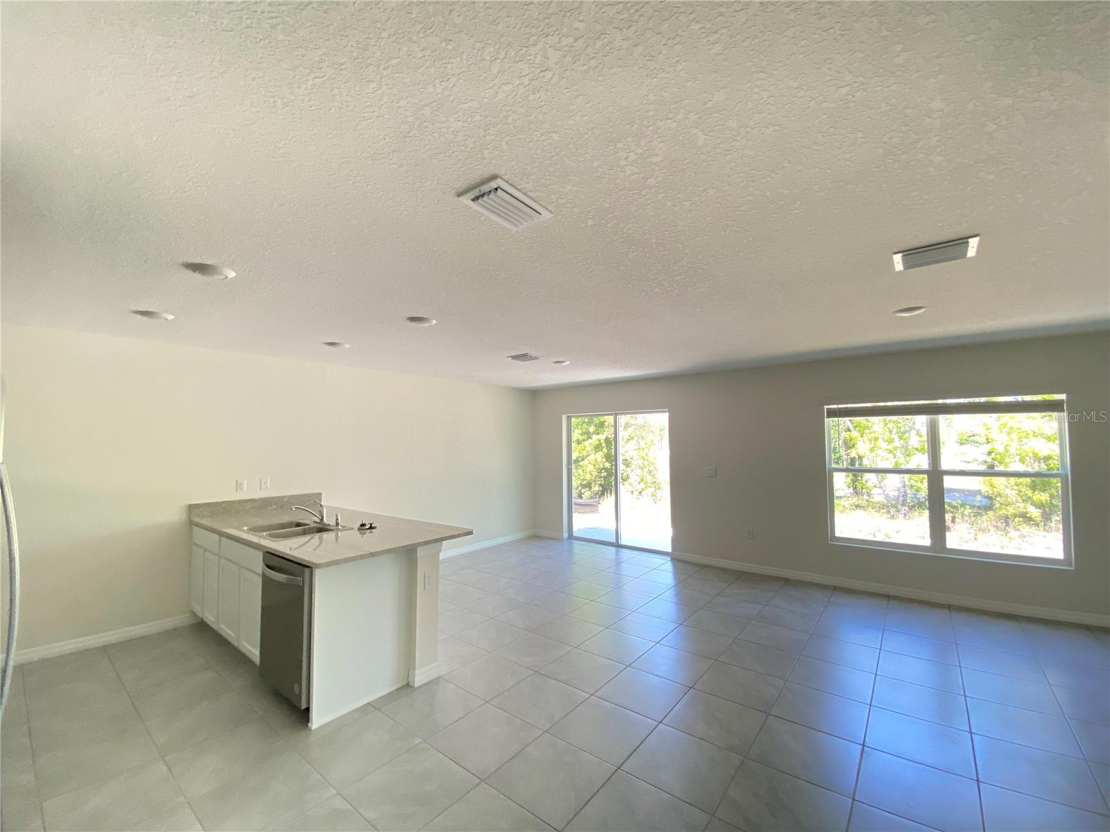 492 HICKORY COURSE LOOP, OCALA, FL, 34472
