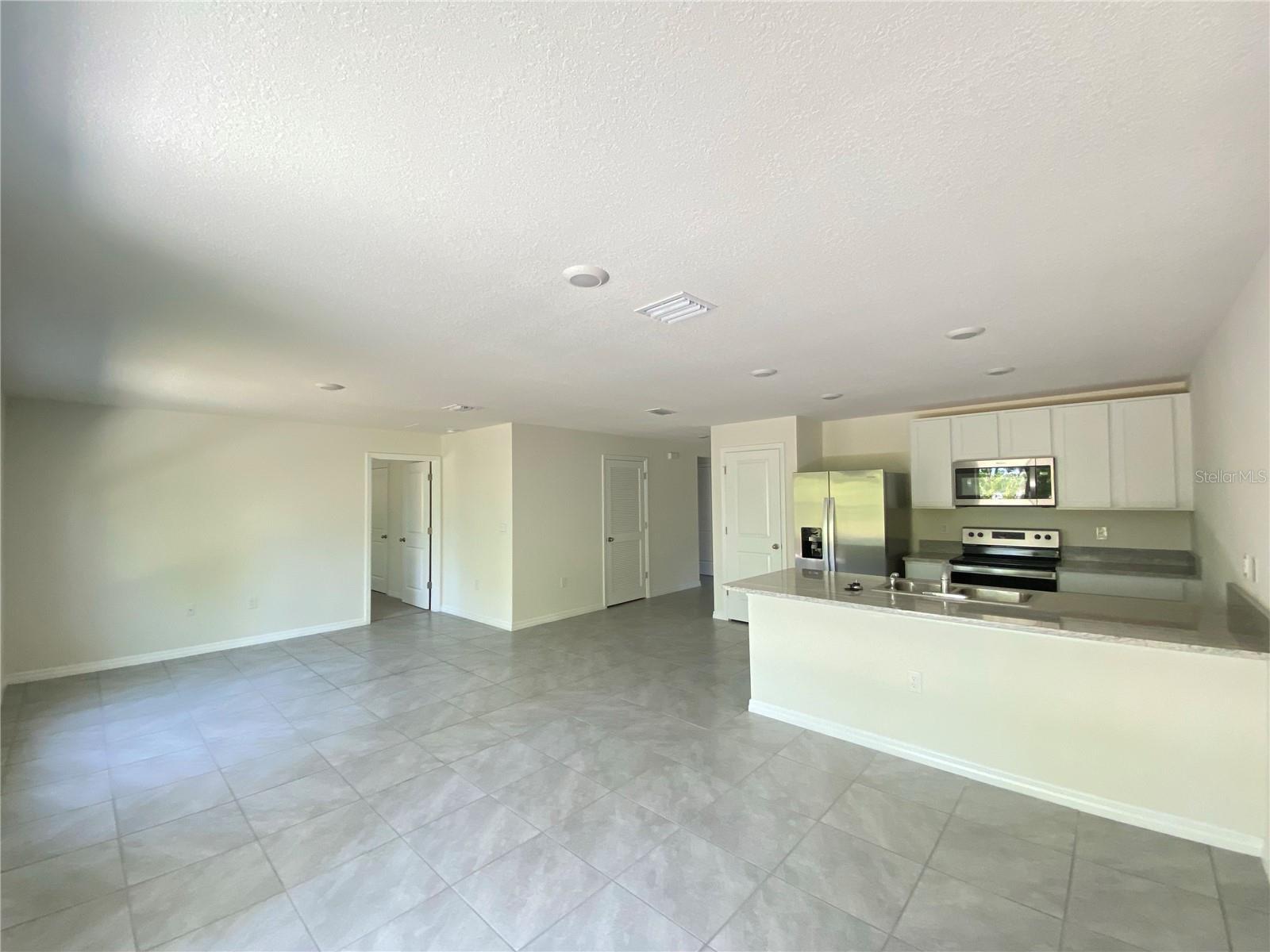 492 HICKORY COURSE LOOP, OCALA, FL, 34472