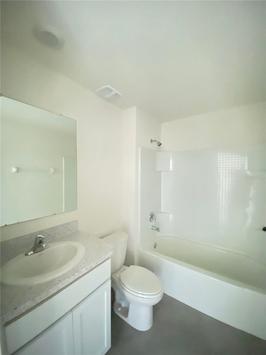 492 HICKORY COURSE LOOP, OCALA, FL, 34472