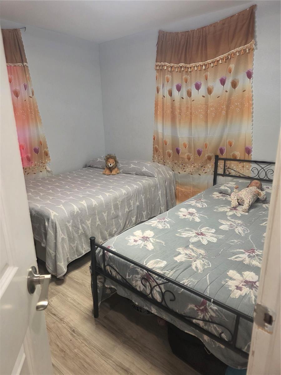 2619 E CHELSEA ST, TAMPA, FL, 33610