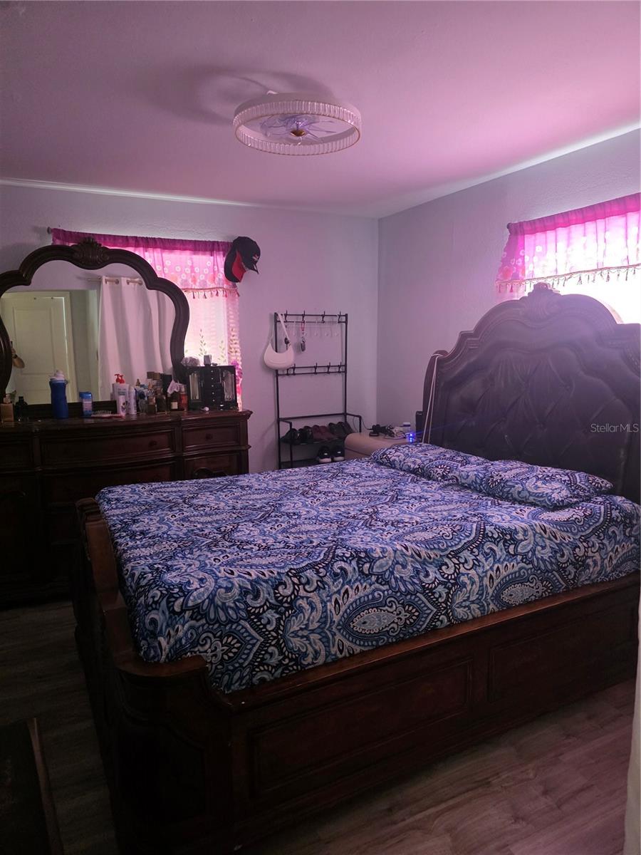 2619 E CHELSEA ST, TAMPA, FL, 33610