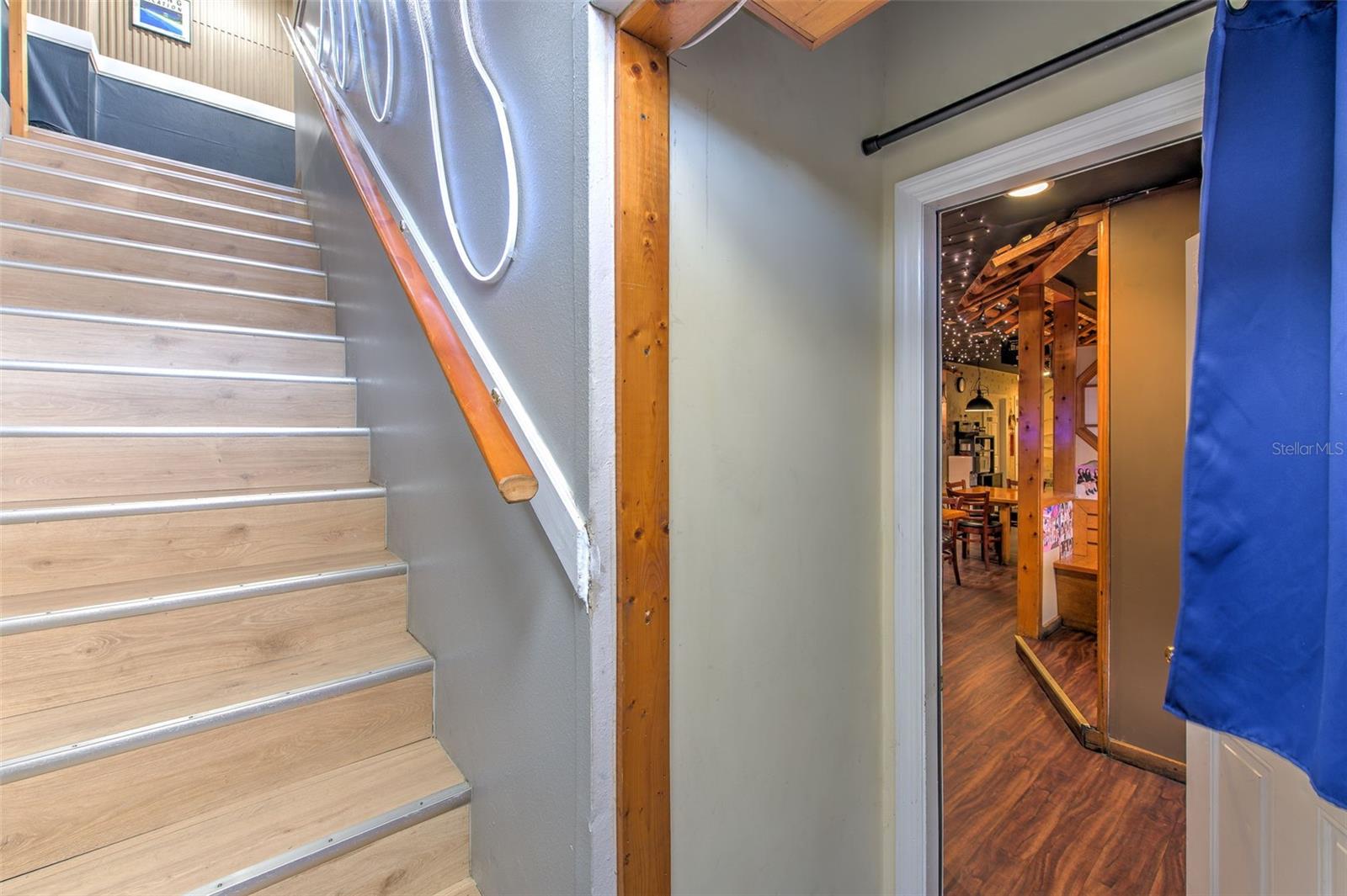 7030 W HILLSBOROUGH AVE #Suit B, TAMPA, FL, 33634