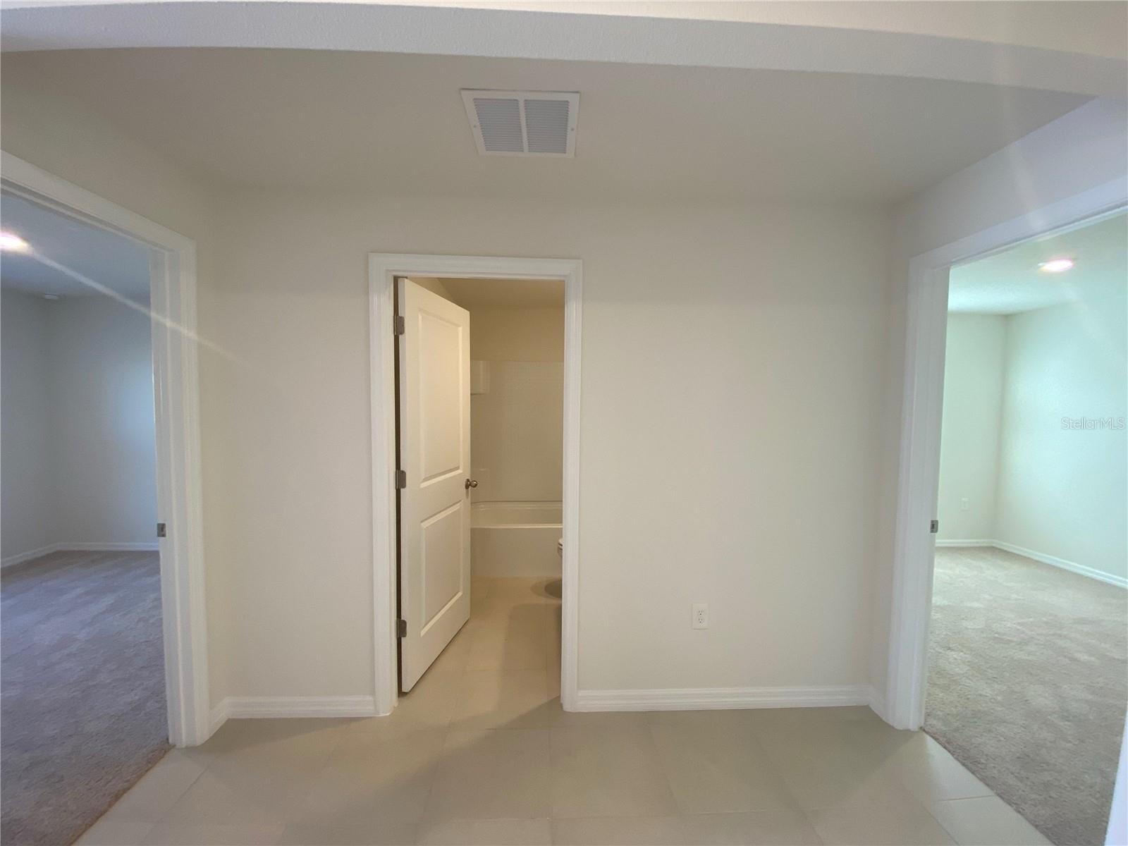308 HICKORY COURSE RADL, OCALA, FL, 34472