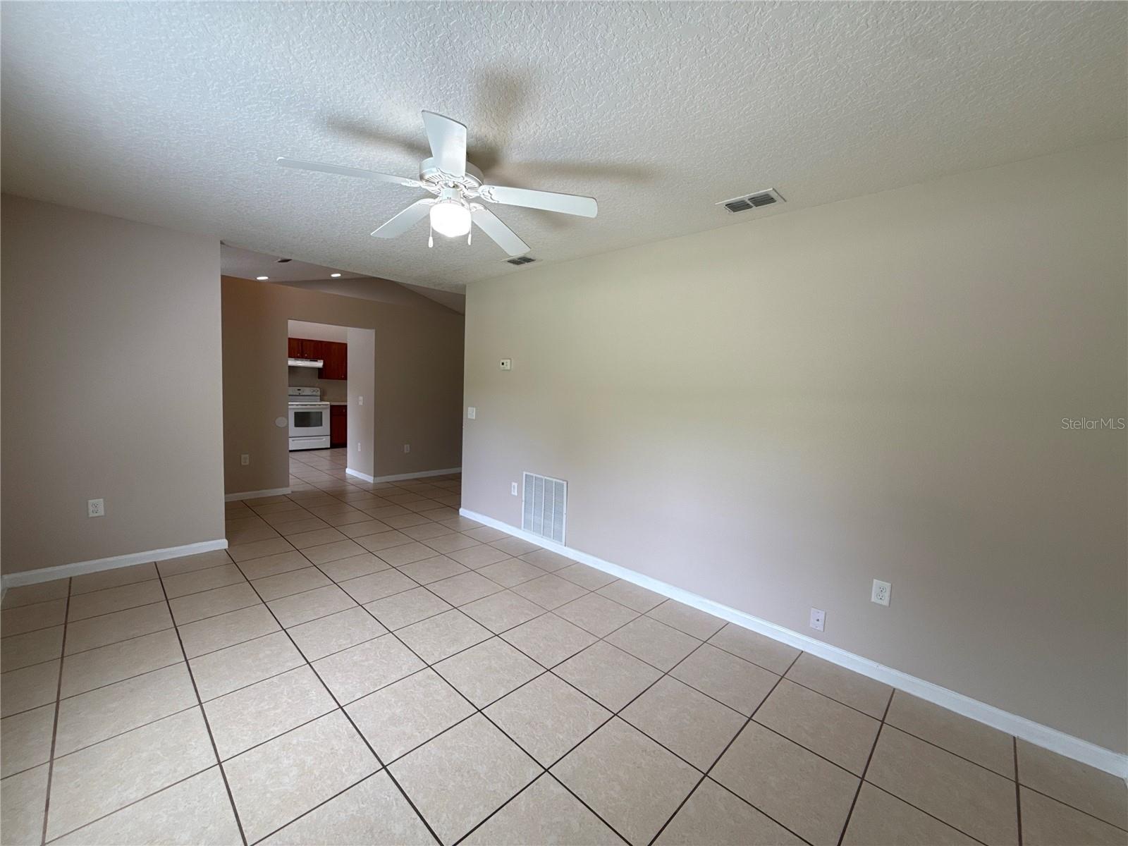 88 DOGWOOD DRIVE LOOP, OCALA, FL, 34472