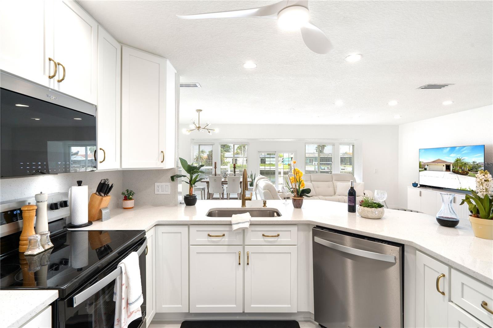3517 SEAWAY DR, NEW PORT RICHEY, FL, 34652