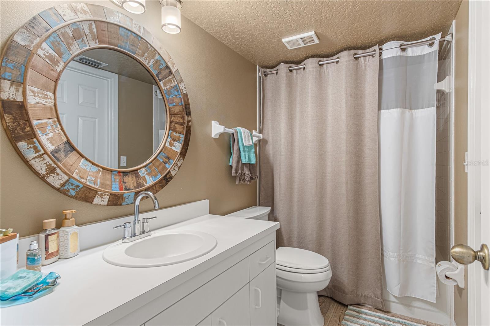 443 BOUCHELLE DR #204, NEW SMYRNA BEACH, FL, 32169