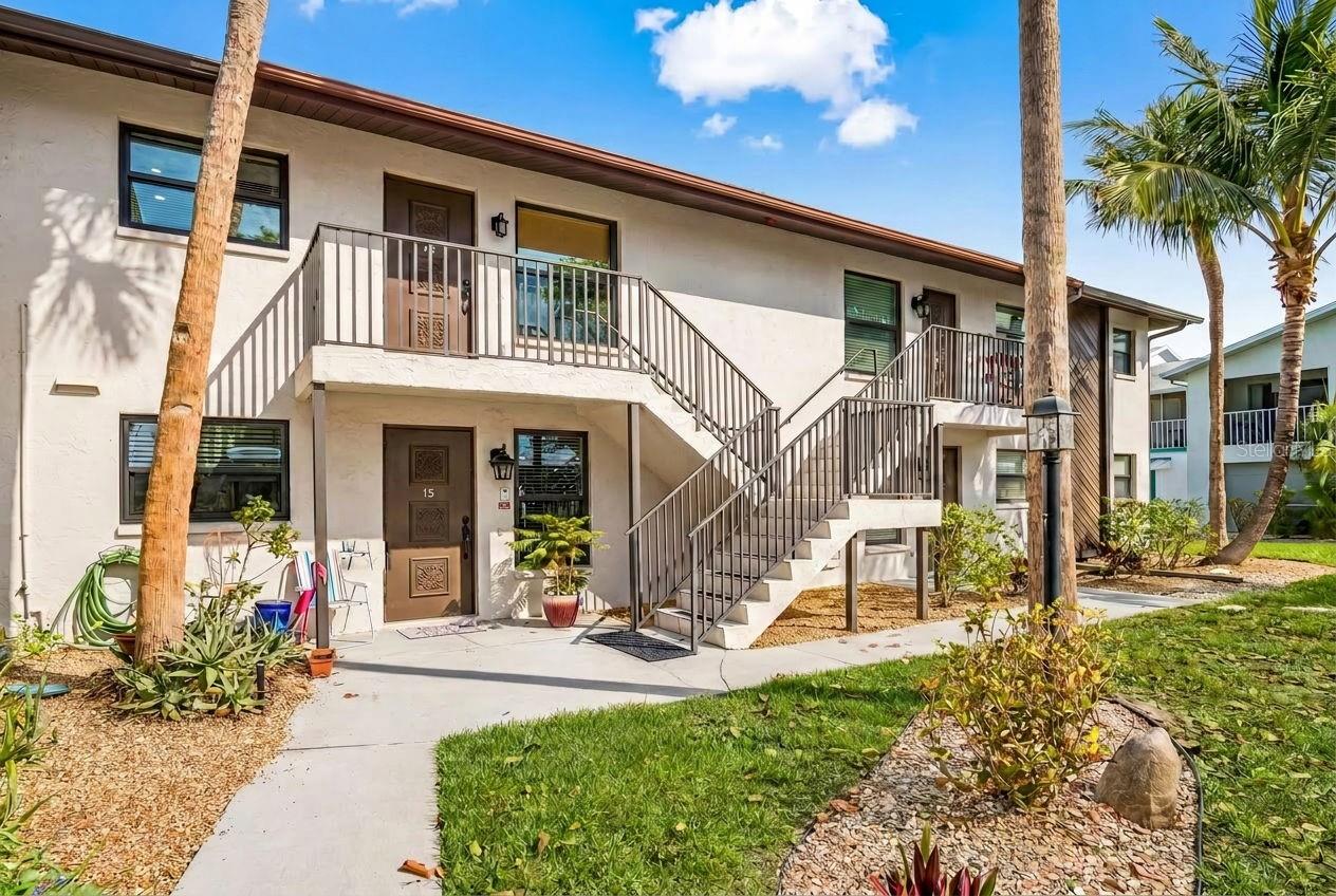 3935 COUNTRY CLUB BLVD #22, CAPE CORAL, FL, 33904