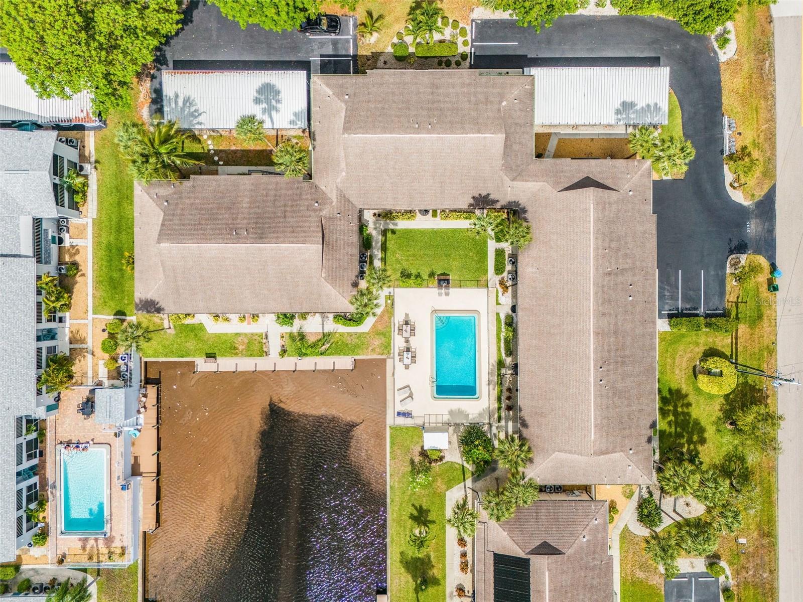 3935 COUNTRY CLUB BLVD #22, CAPE CORAL, FL, 33904