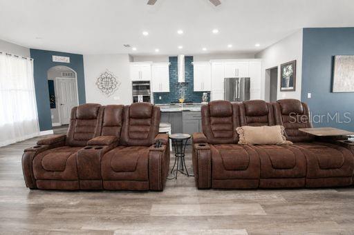 29641 EAGLE STATION DR, WESLEY CHAPEL, FL, 33543