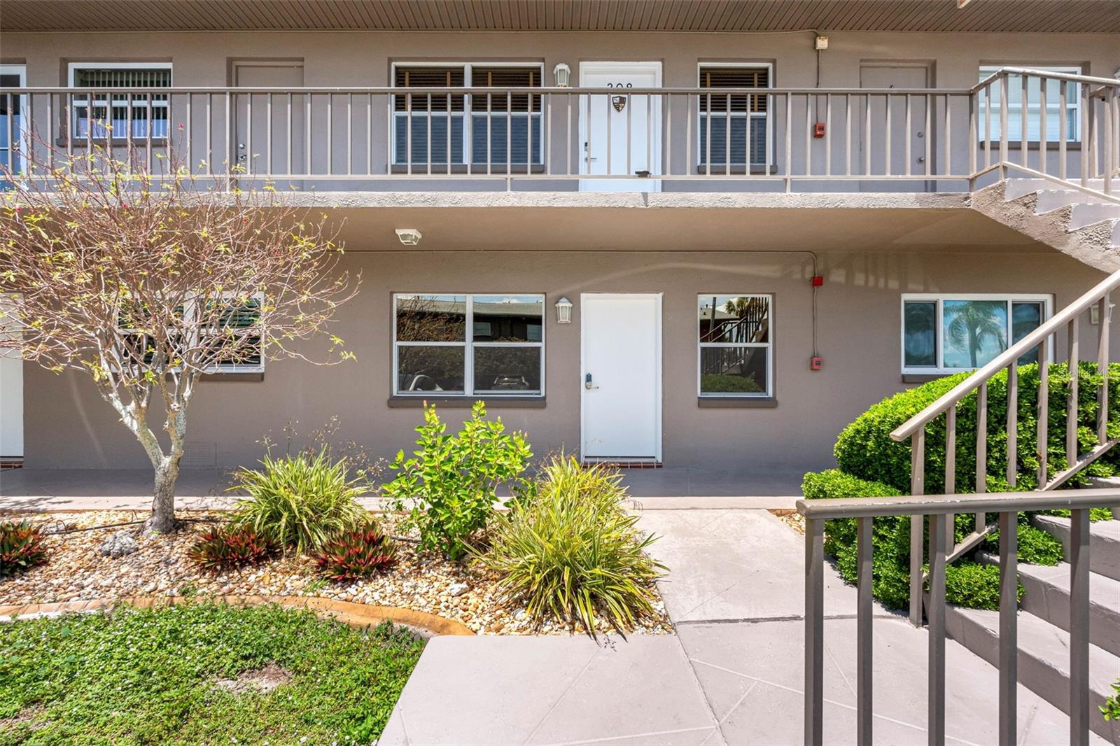 1 GATESHEAD DR #B108, DUNEDIN, FL, 34698