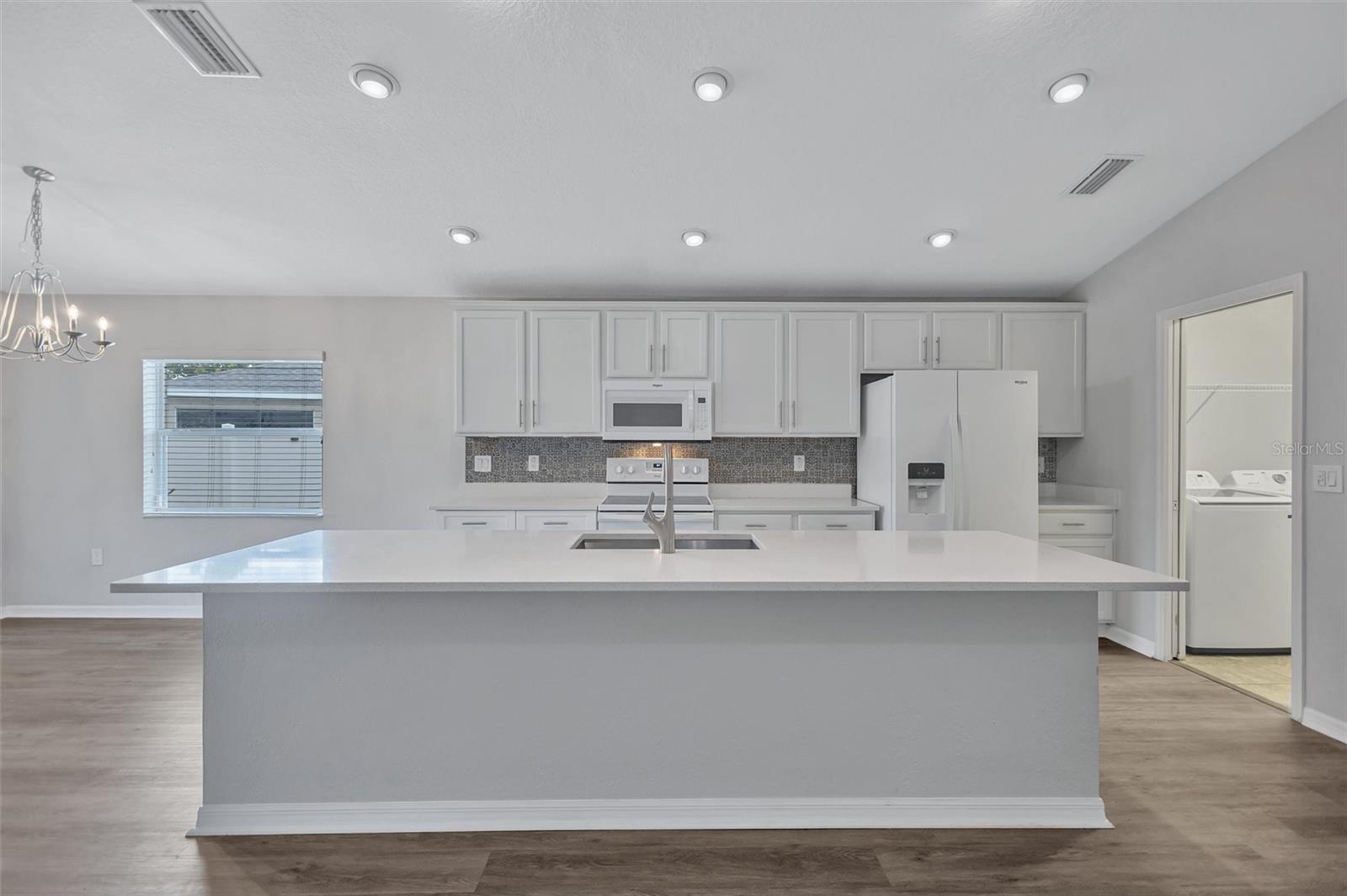 7056 GIDEON CIR, ZEPHYRHILLS, FL, 33541