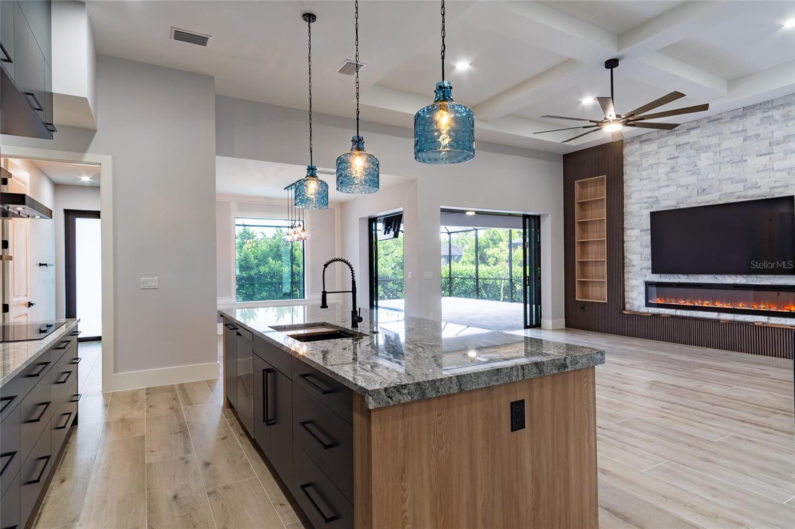 2513 SW 25TH AVE, CAPE CORAL, FL, 33914