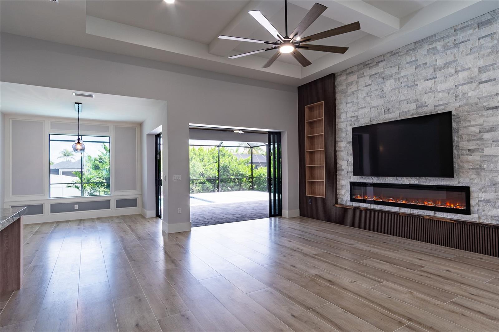 2513 SW 25TH AVE, CAPE CORAL, FL, 33914