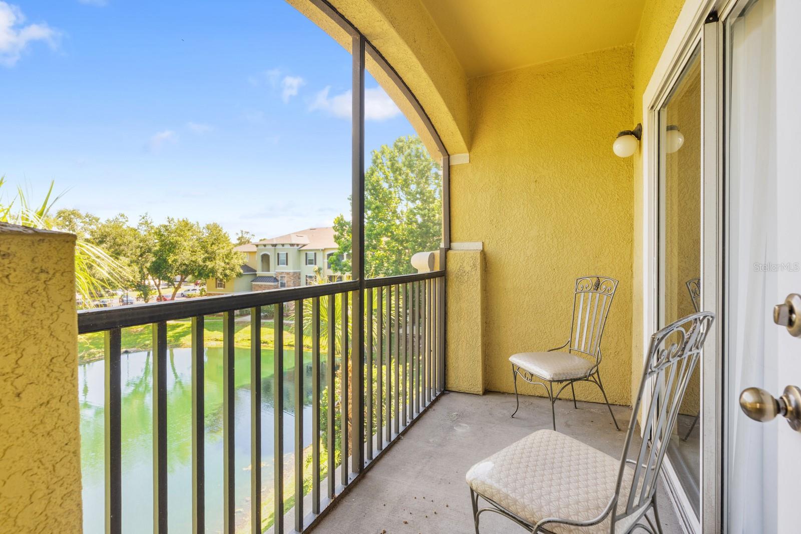 12011 COURTNEY PALMS #303, TAMPA, FL, 33619