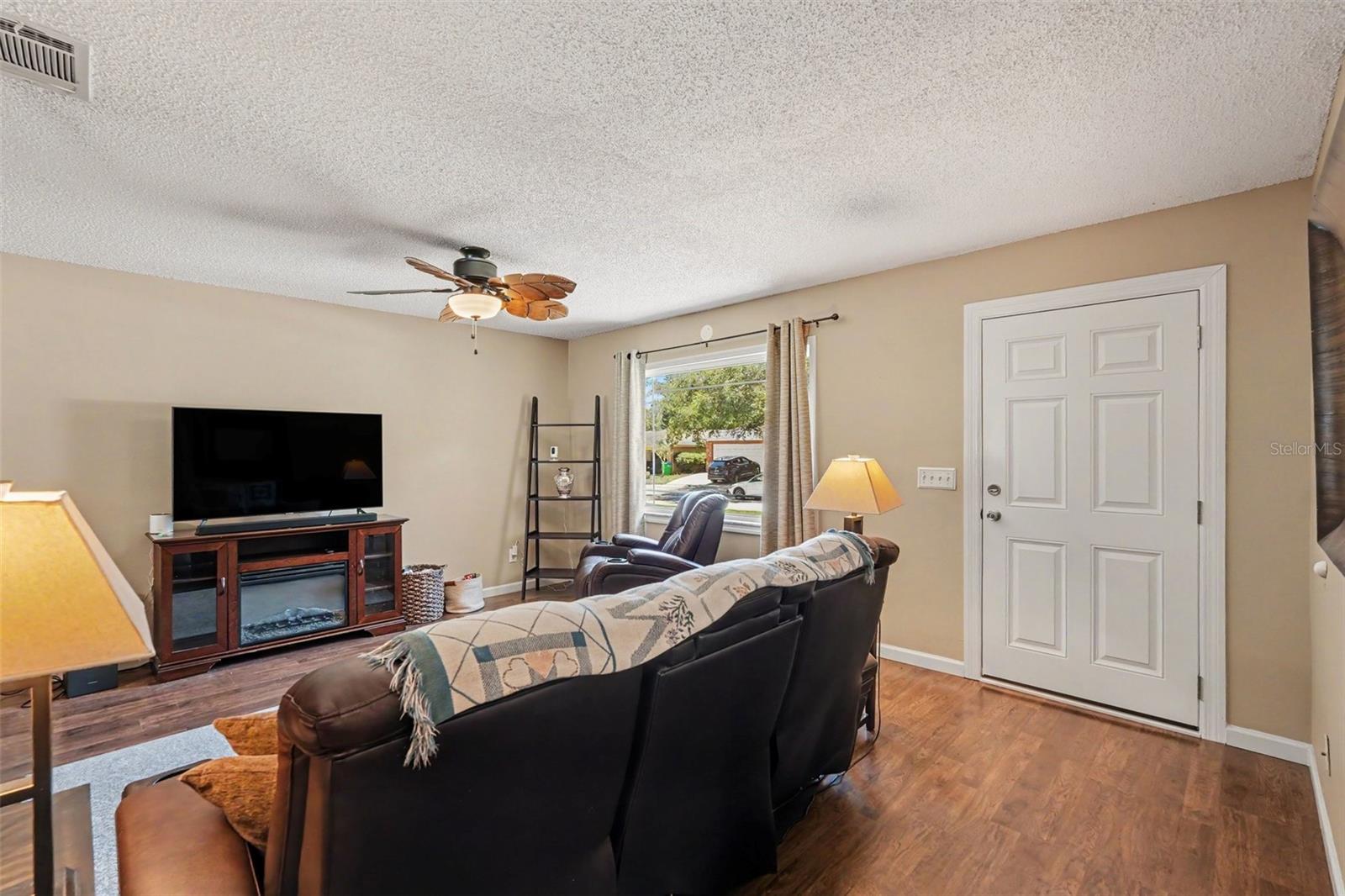 2627 SURREY DR, PALM HARBOR, FL, 34684