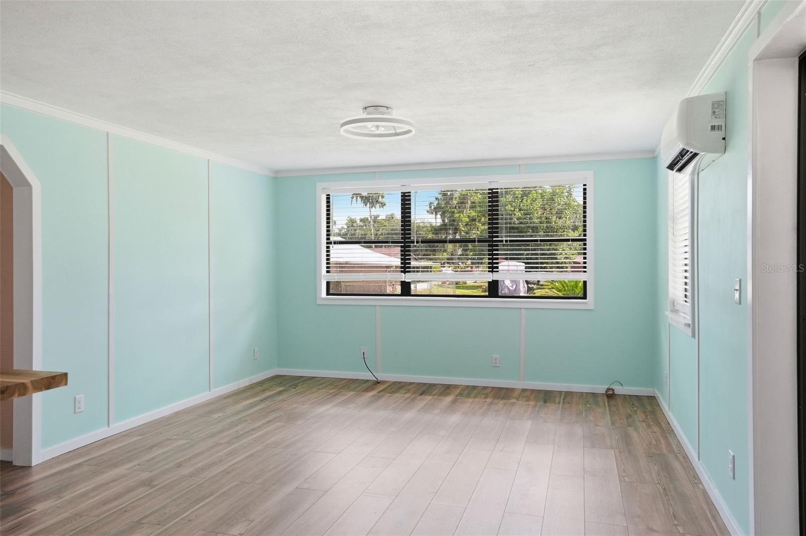 951 CR 453, LAKE PANASOFFKEE, FL, 33538