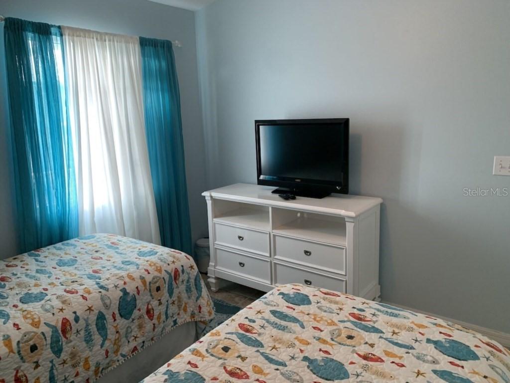 303 62ND ST #A, HOLMES BEACH, FL, 34217