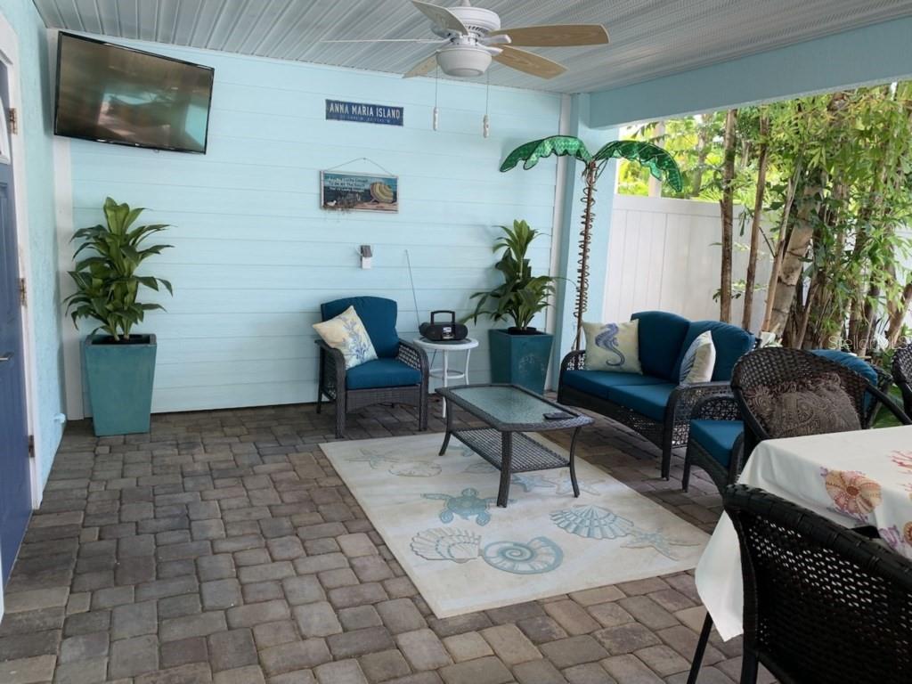 303 62ND ST #A, HOLMES BEACH, FL, 34217