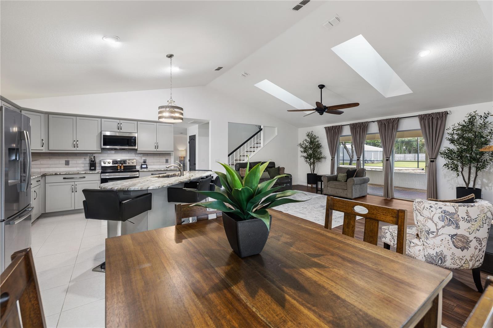 2900 BETTY DR, DELAND, FL, 32720