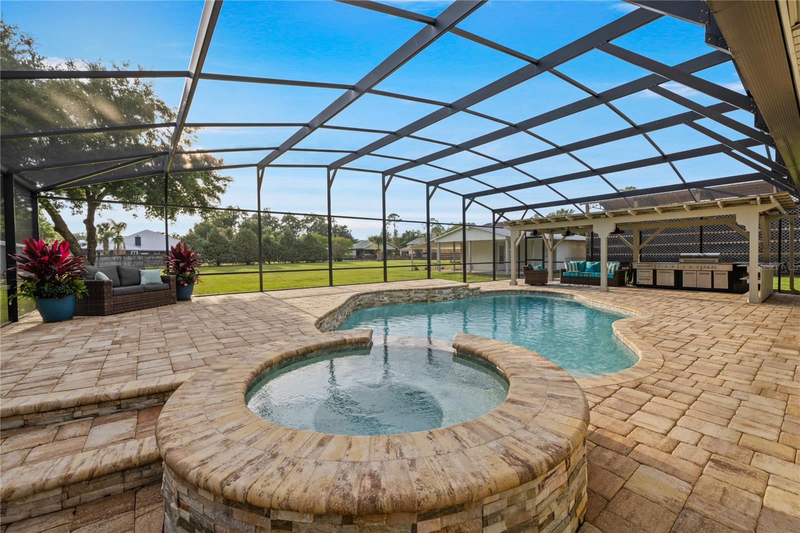 2900 BETTY DR, DELAND, FL, 32720