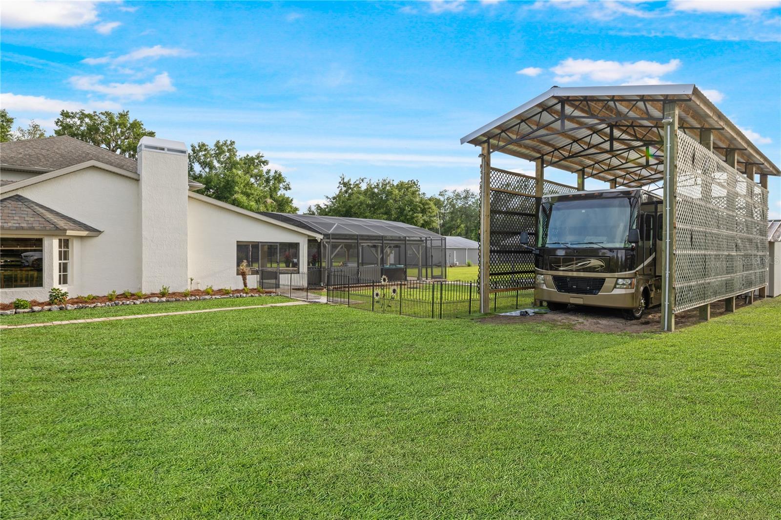 2900 BETTY DR, DELAND, FL, 32720